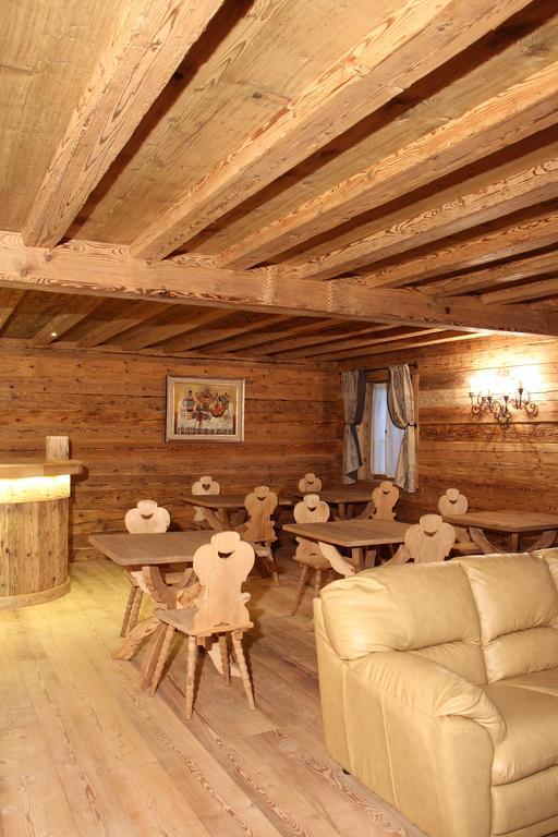 Jaegerhaus Agriturismo Cortina dʼAmpezzo Eksteriør billede