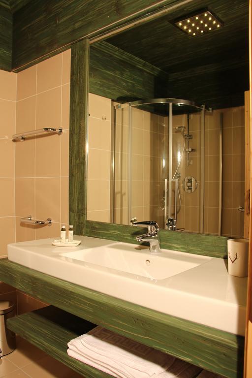 Jaegerhaus Agriturismo Cortina dʼAmpezzo Værelse billede