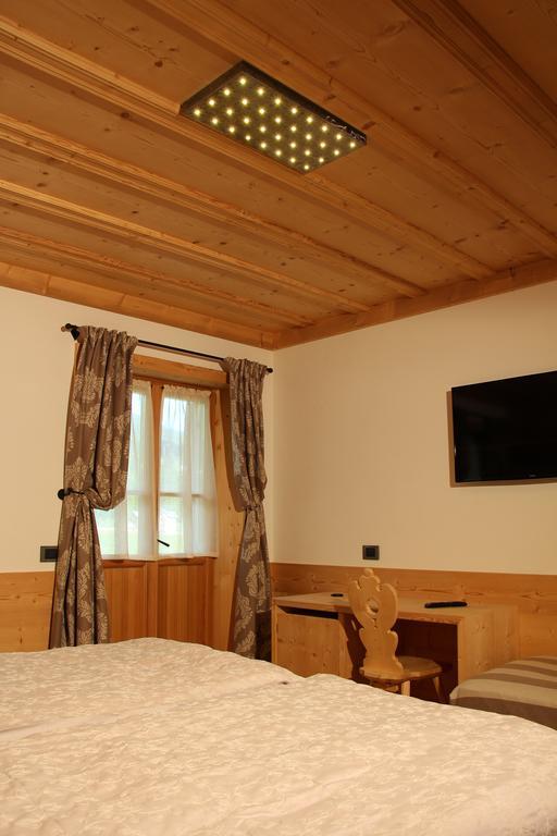 Jaegerhaus Agriturismo Cortina dʼAmpezzo Værelse billede
