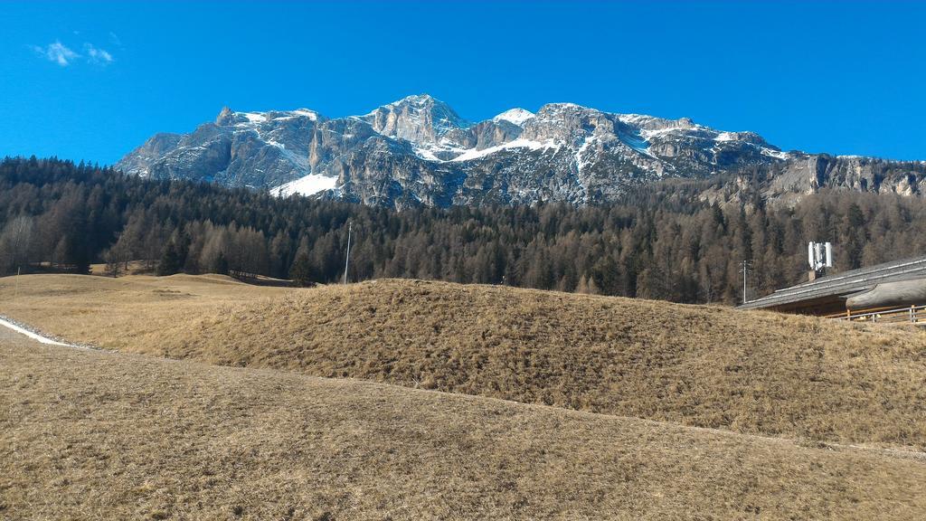 Jaegerhaus Agriturismo Cortina dʼAmpezzo Eksteriør billede